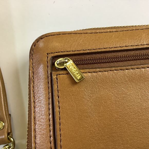 Fossil Cow Leather Zip Around Accordion Wallet Wristlet Cluth Camel 6" x 4" - Picture 3 of 8